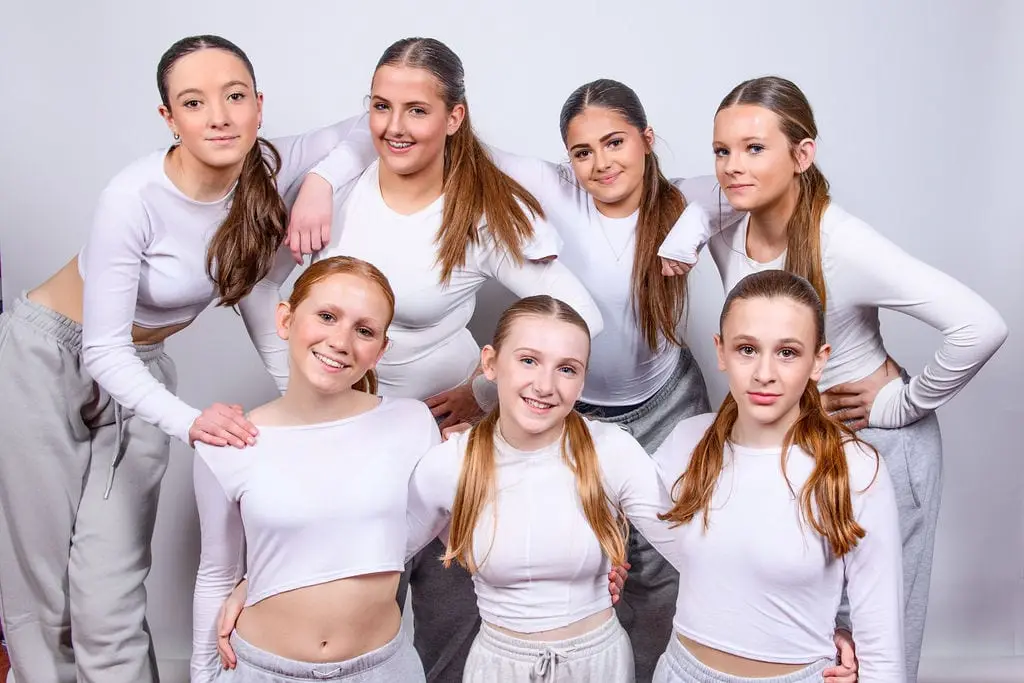Street and commercial dance class for young people at Dancemania Witney